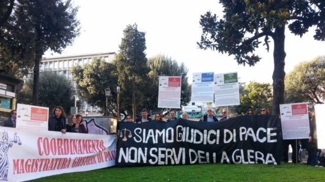 Magistratura onoraria: uniti in protesta contro una riforma che lede prima di tutto i diritti della&nbsp;cittadinanza