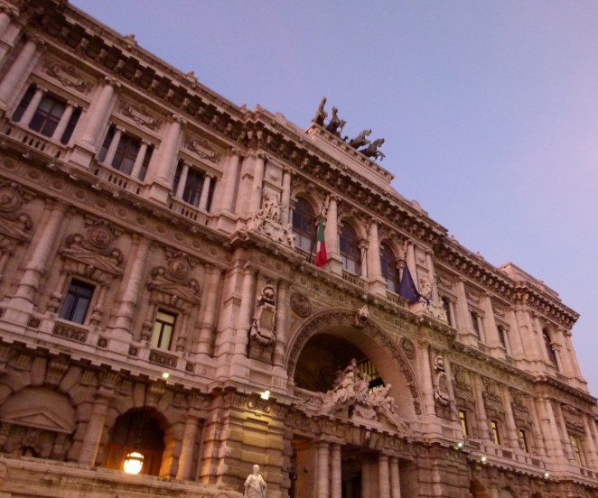 Corte_suprema_di_cassazione_a_Roma.jpg