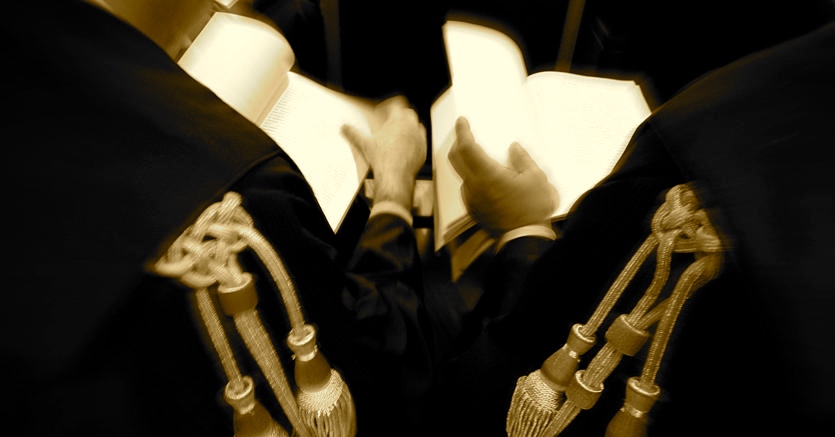 Cassa di Previdenza e Assistenza Forense: la contribuzione previdenziale slegata dal reddito è illegittima. La parola alla&nbsp;Cassazione!